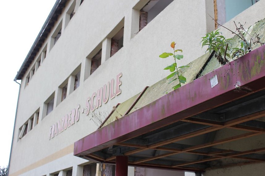 Offizieller Start Abriss Franzbergschule