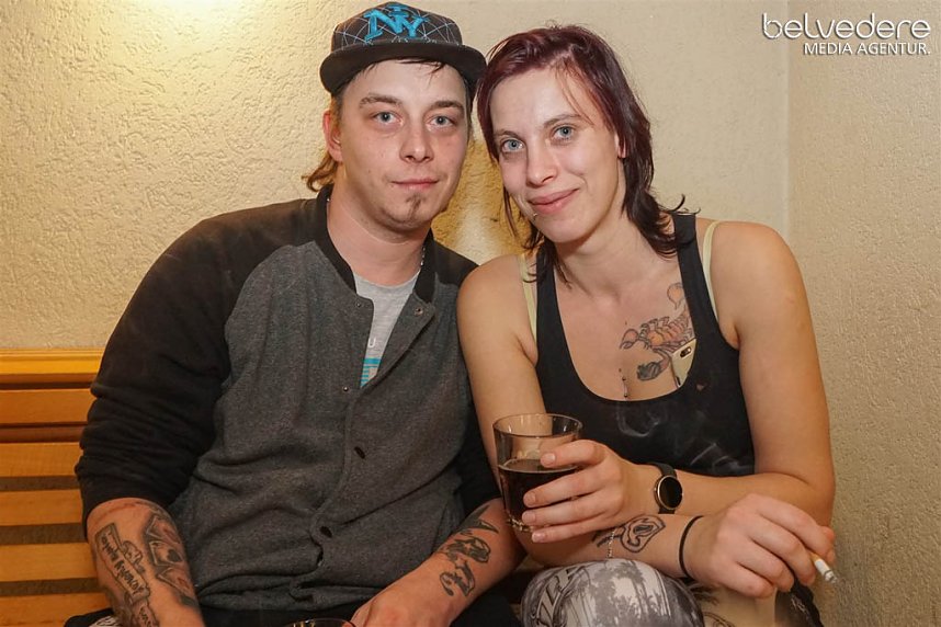 Wir bekennen Farbe! - so hie&szlig; das Motto der Nacht vom Samstag zu Sonntag im Nordh&auml;user Jugendclubhaus. Auf die G&auml;ste wartete nicht nur jede Menge Licht, sondern auch jede Menge toller Musik. Wir haben wieder die Galerie f&uuml;r Sie zusammengestellt.