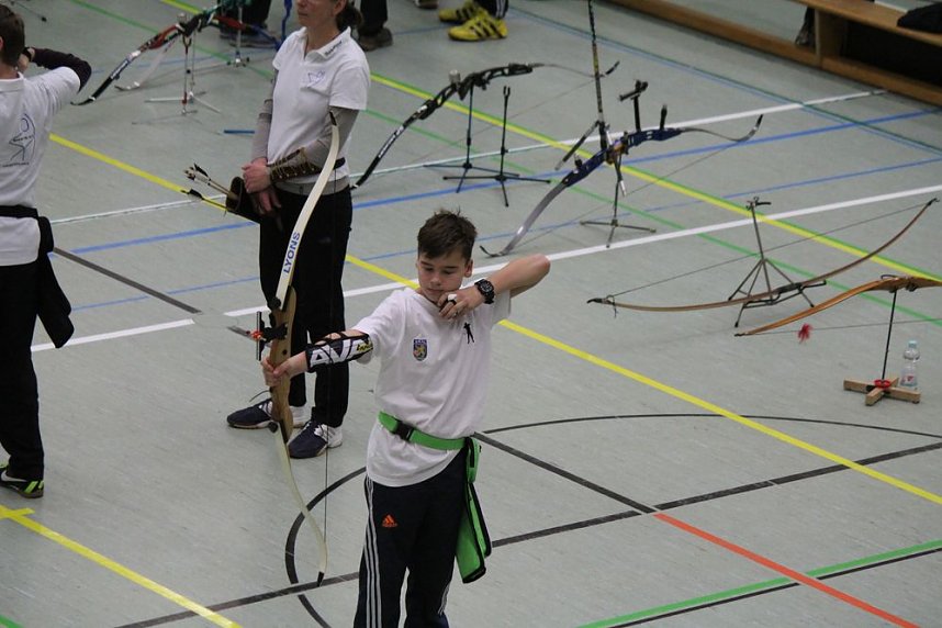 7. Adventsturnier im Bogenschie&szlig;en gut besetzt