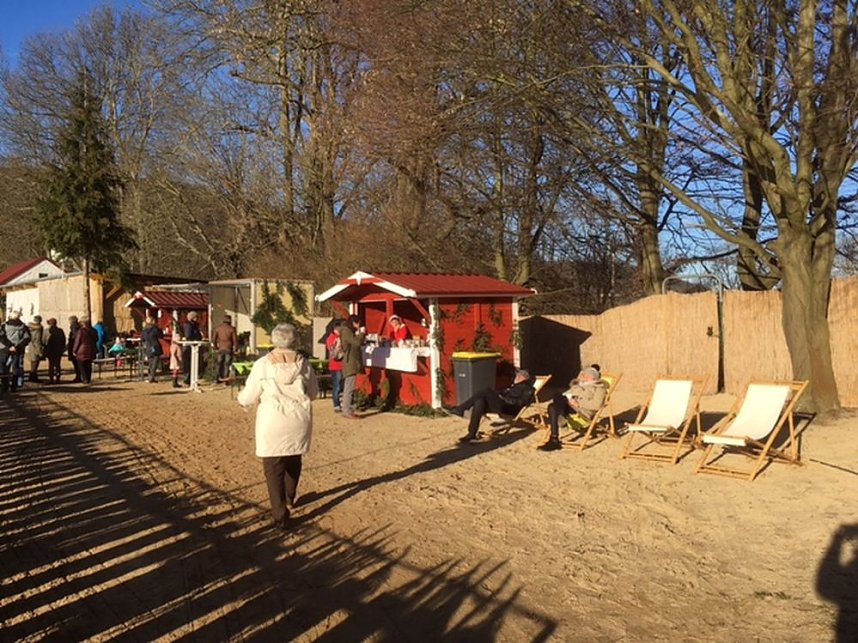 3. Weihnachtsmarkt am Bebraer Teich
