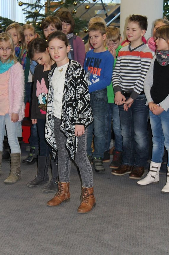 Weihnachtssingen in der Sparkasse