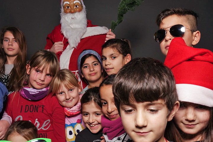 Weihnachtsfeier mit Spenden&uuml;bergabe