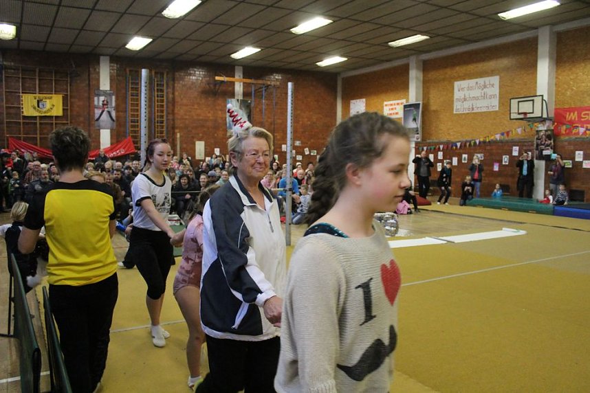 Start des Weihnachtsturnens