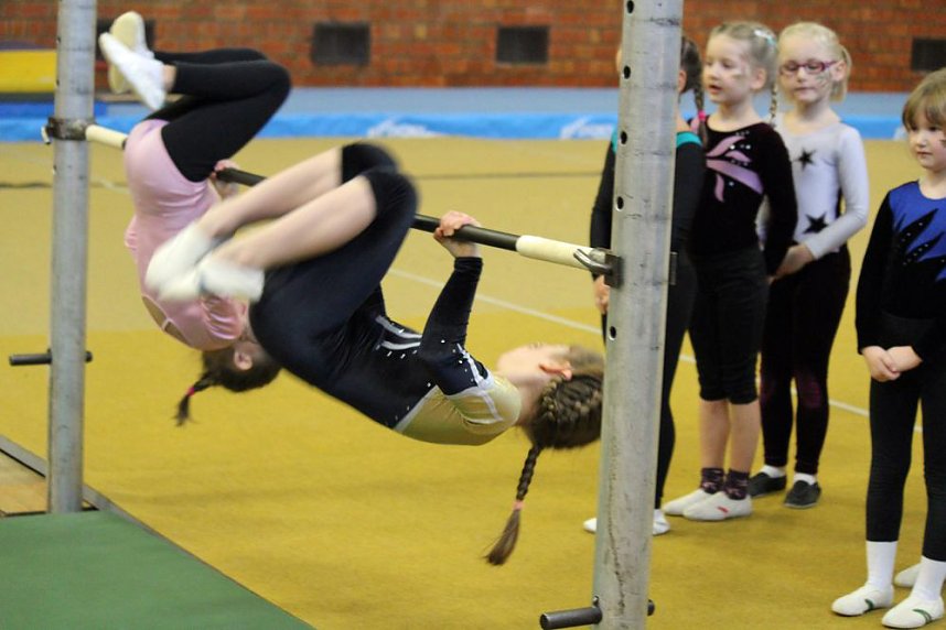 Weihnachtsturnen wird "erwachsen"