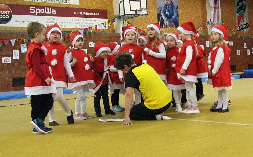 Weihnachtsturnen wird "erwachsen"