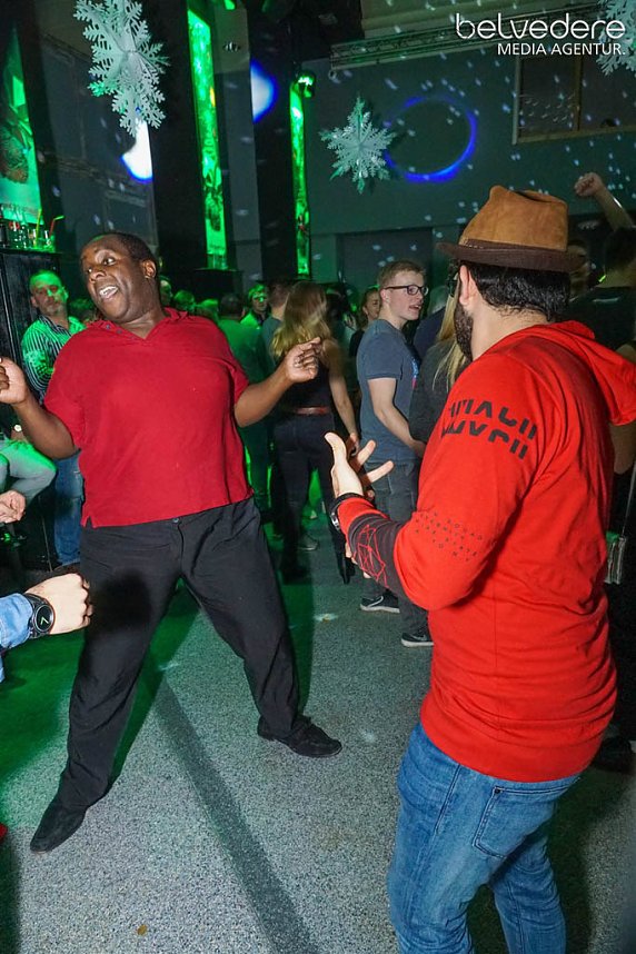 Party im Jugendclubhaus in Nordhausen - der Samstag