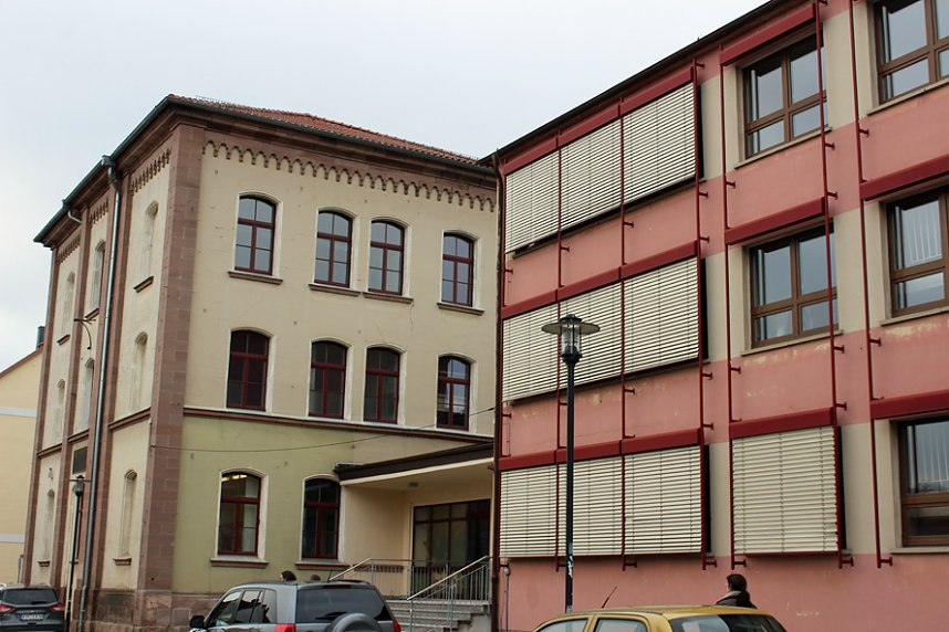 Wenn drei sich streiten freut sich der Vierte?