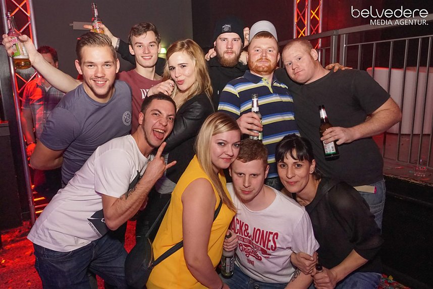 Party im Jugendclubhaus in Nordhausen - der Samstag