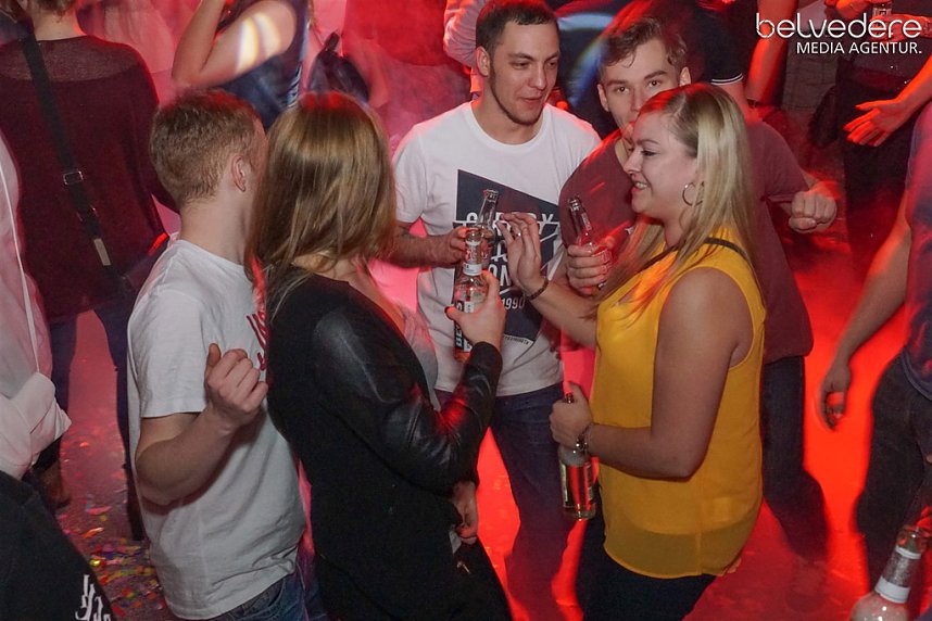 Party im Jugendclubhaus in Nordhausen - der Samstag