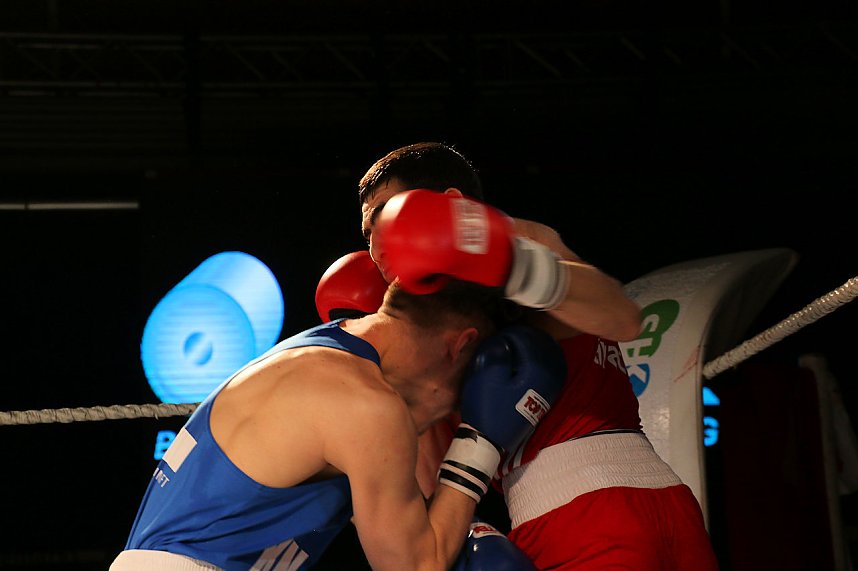 Grandiose Boxnacht in Nordhausen