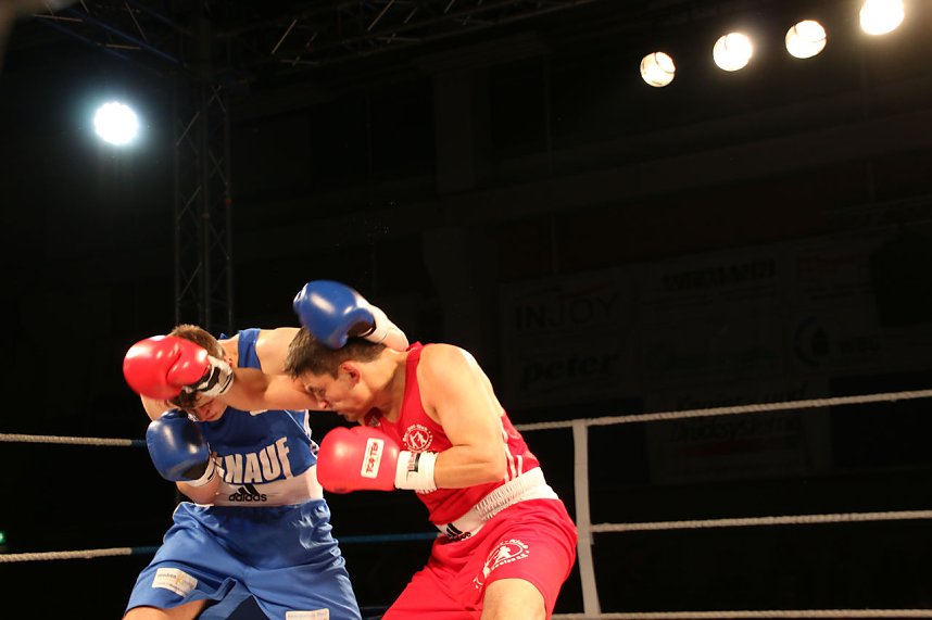 Grandiose Boxnacht in Nordhausen