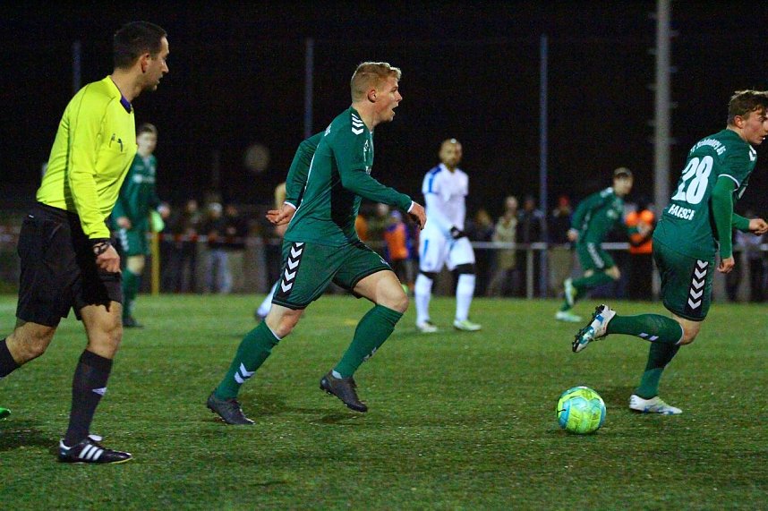 Wacker gewinnt gegen Sch&ouml;nberg