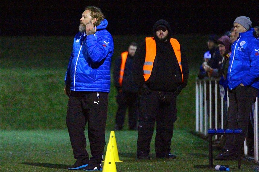 Wacker gewinnt gegen Sch&ouml;nberg