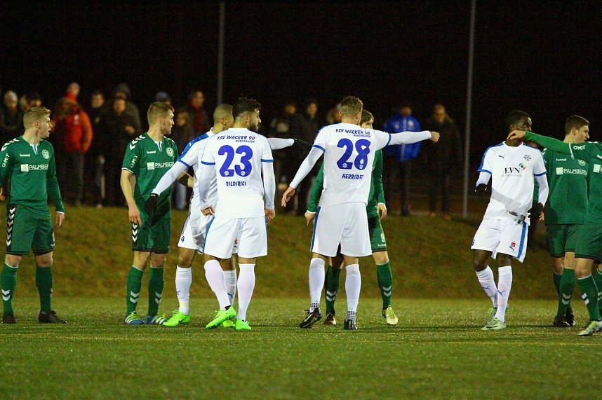 Wacker gewinnt gegen Sch&ouml;nberg