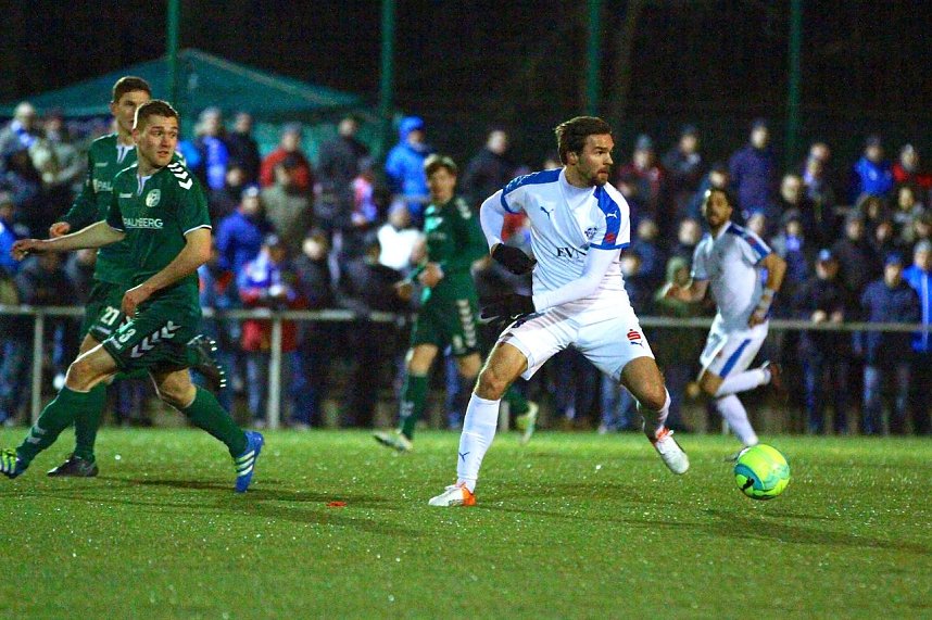 Wacker gewinnt gegen Sch&ouml;nberg