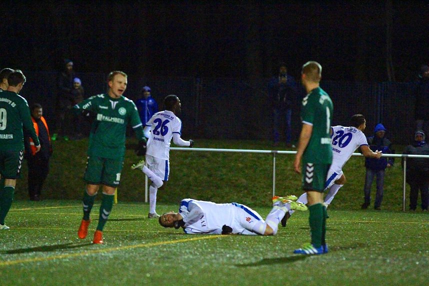 Wacker gewinnt gegen Sch&ouml;nberg