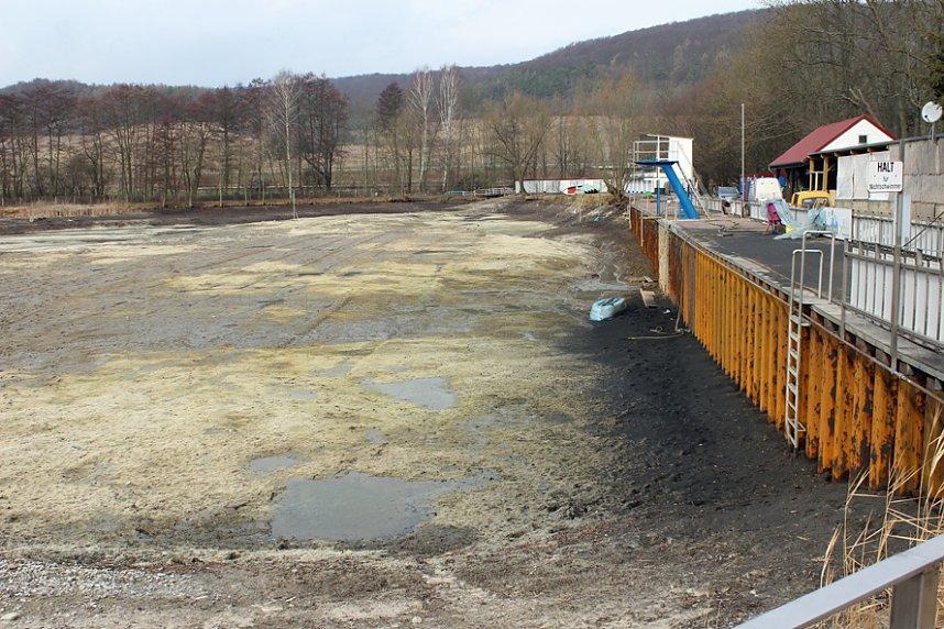 Am Bebraer Teich wird gebaut