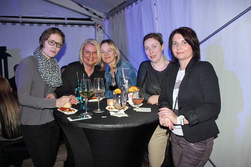 Bei der Party stand man Kopf