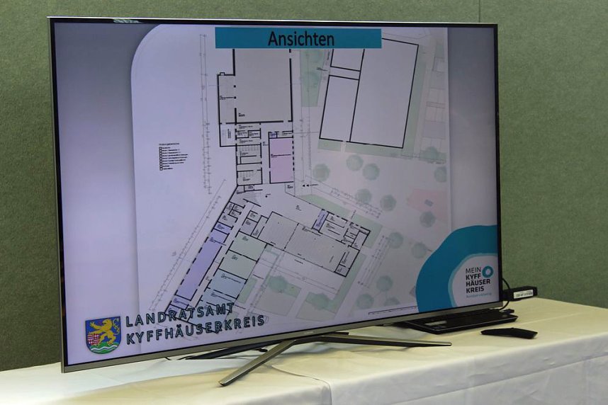 Gr&ouml;&szlig;ter Spatenstich f&uuml;r gr&ouml;&szlig;ten Eigenbau des Kyffh&auml;userkreises