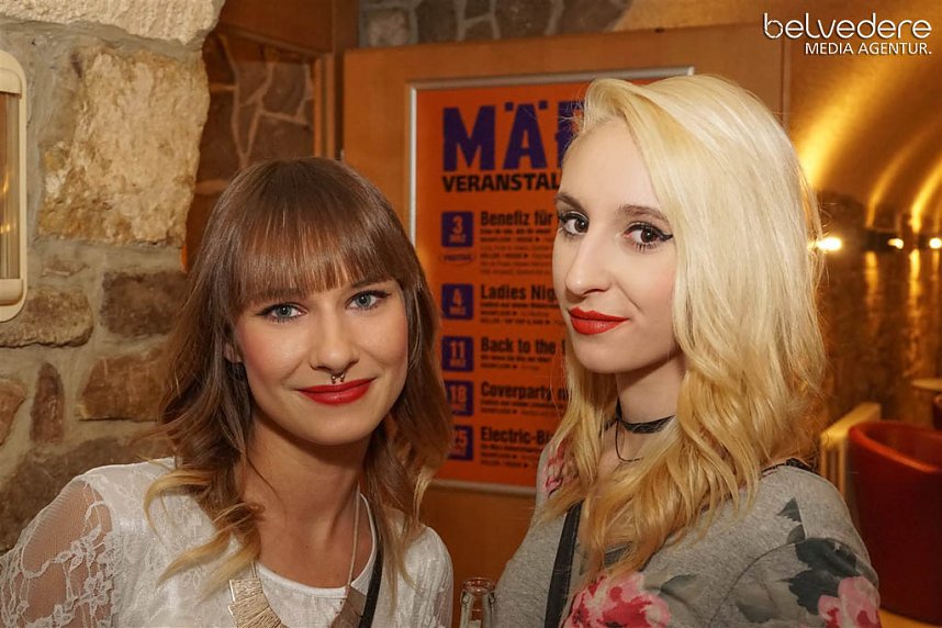 Live-Musik mit "Bartlos"