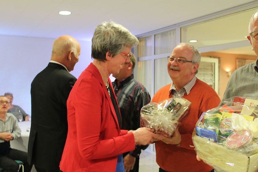 DRK ehrt Blutspender