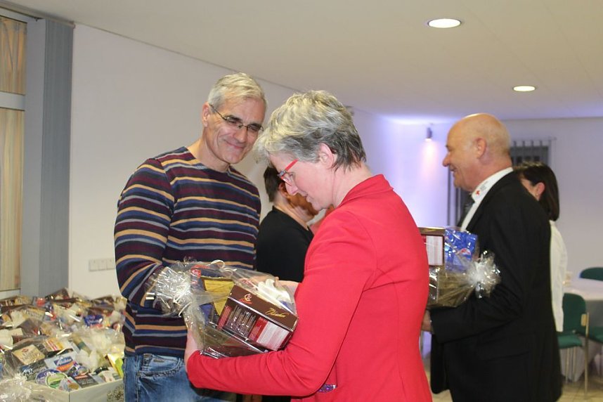 DRK ehrt Blutspender