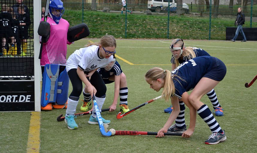 Hockeyspieler/innen im Ferienpark