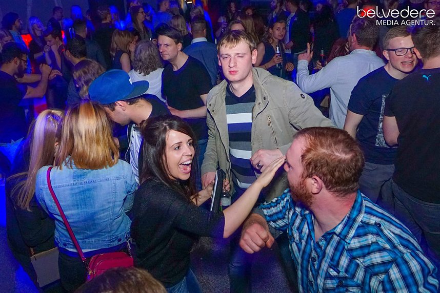 Party im Jugendclubhaus in Nordhausen - der Samstag