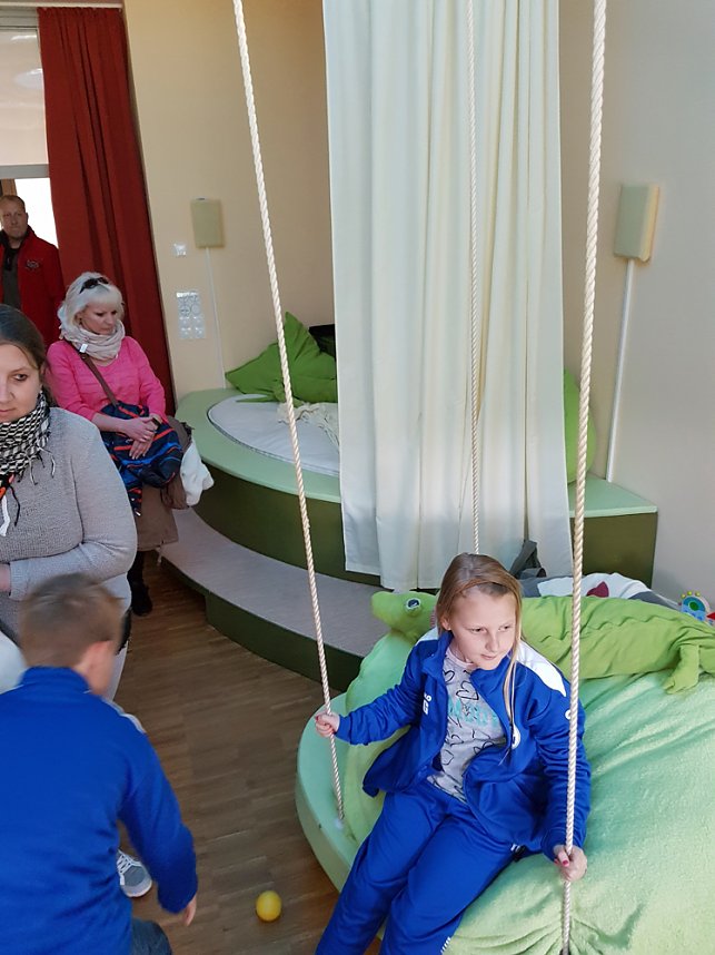 Spenden&uuml;bergabe im Kinderhospiz