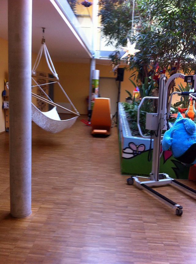 Spenden&uuml;bergabe im Kinderhospiz