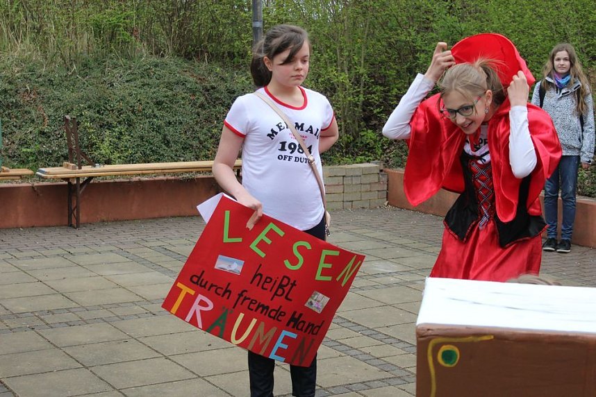 Lesegarten in der &Ouml;stertalschule er&ouml;ffnet