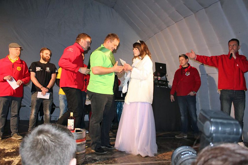 Maibaumk&ouml;nig 2017 gekr&ouml;nt