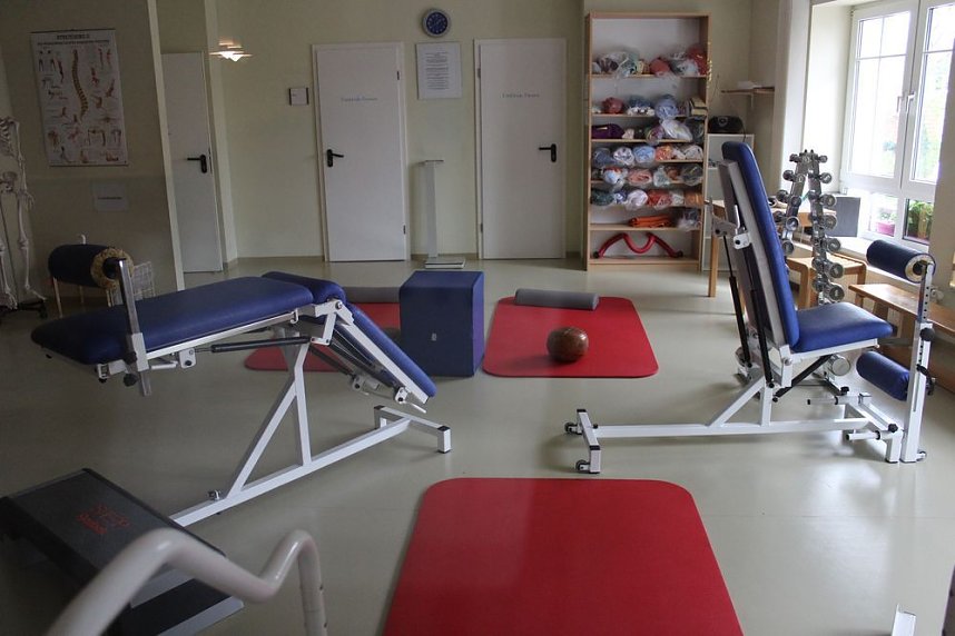 Andrang am Kurmittelhaus Barbarossagarten