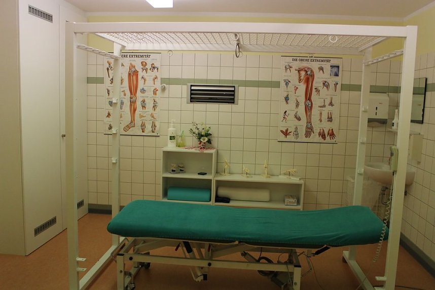 Andrang am Kurmittelhaus Barbarossagarten