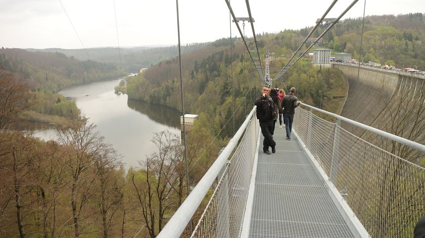 Titan RT - die l&auml;ngste Fu&szlig;g&auml;ngerh&auml;ngebr&uuml;cke der Welt wurde heute im Harz er&ouml;ffnet