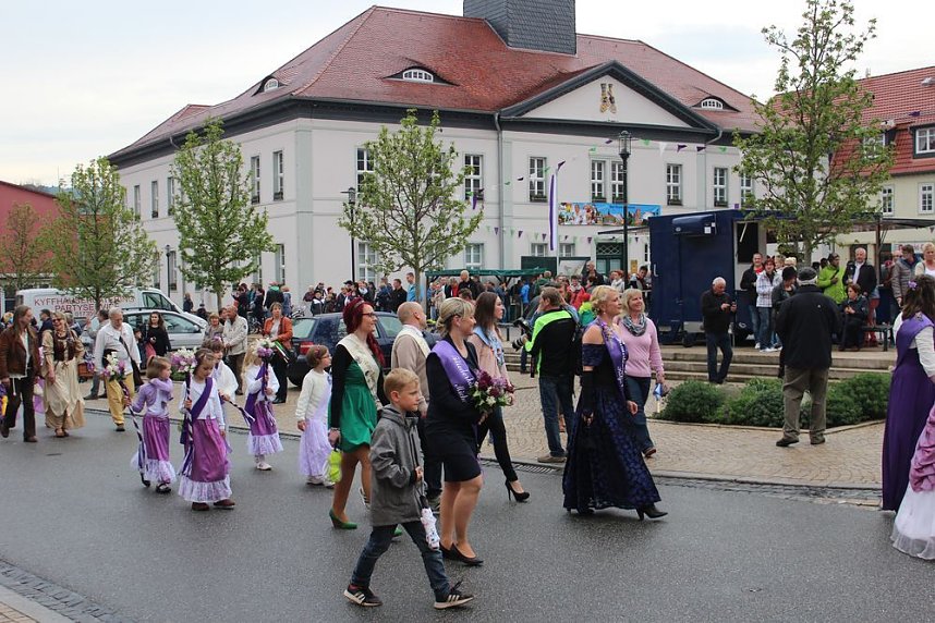 25. Fliederfester&ouml;ffnung und Verabschiedung Fliederk&ouml;nigin