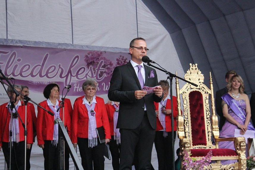 25. Fliederfester&ouml;ffnung und Verabschiedung Fliederk&ouml;nigin