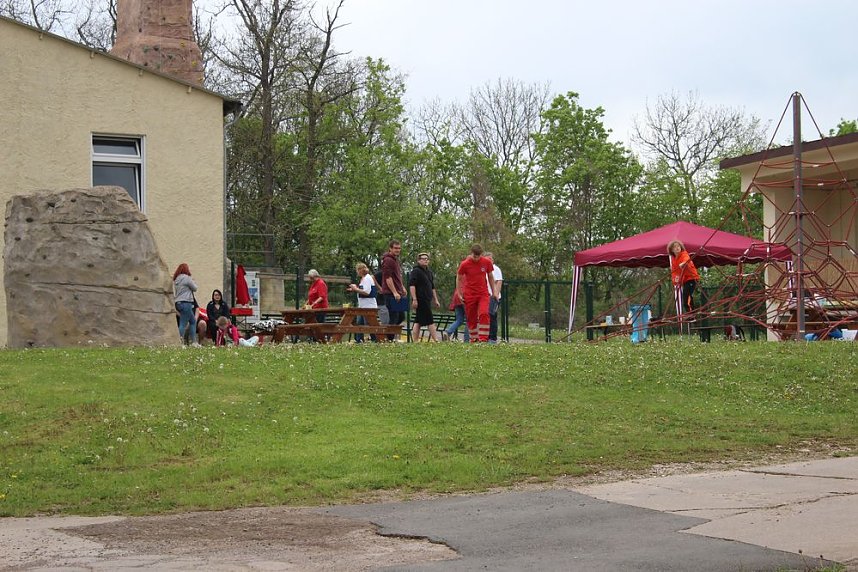 Wettbewerbe im Zeichen der Roten Hand