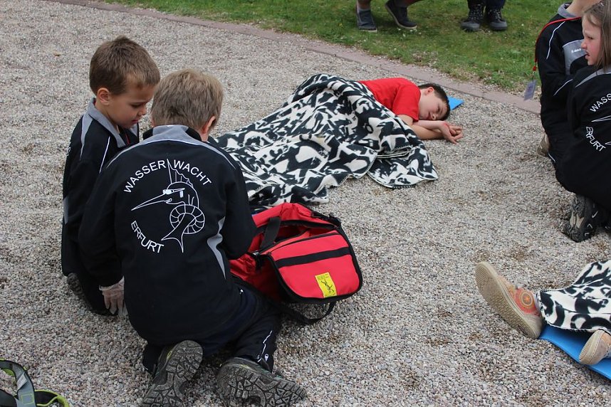 Wettbewerbe im Zeichen der Roten Hand