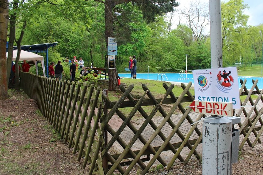 Wettbewerbe im Zeichen der Roten Hand