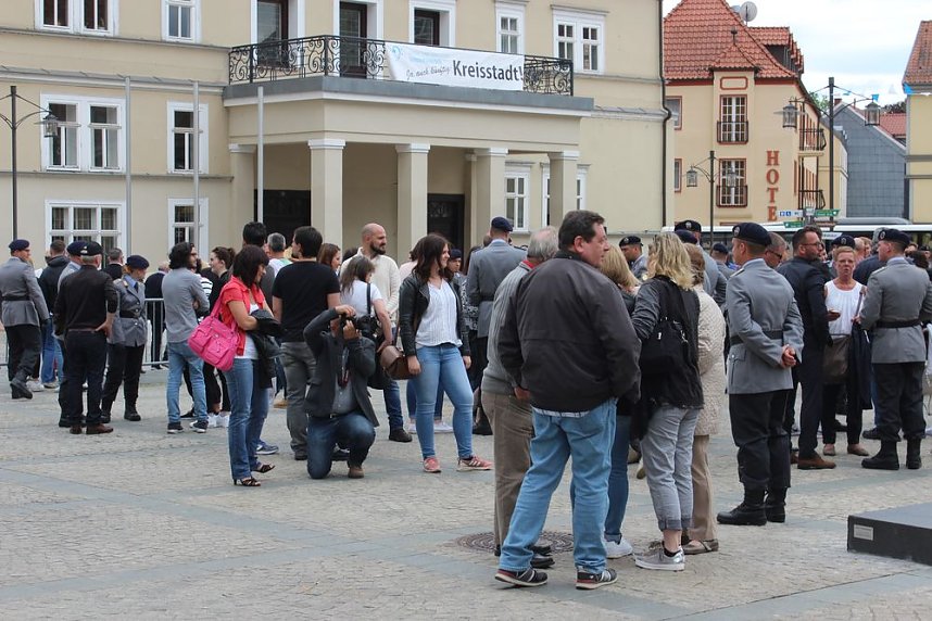 Wieder Lehrgangsteilnehmer feierlich vereidigt