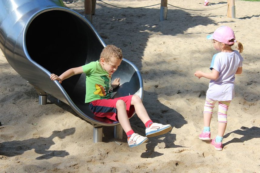 Mehrgenerationen Spielplatz eingeweiht