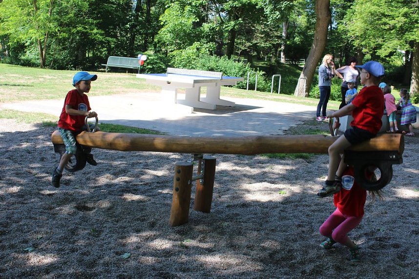 Mehrgenerationen Spielplatz eingeweiht