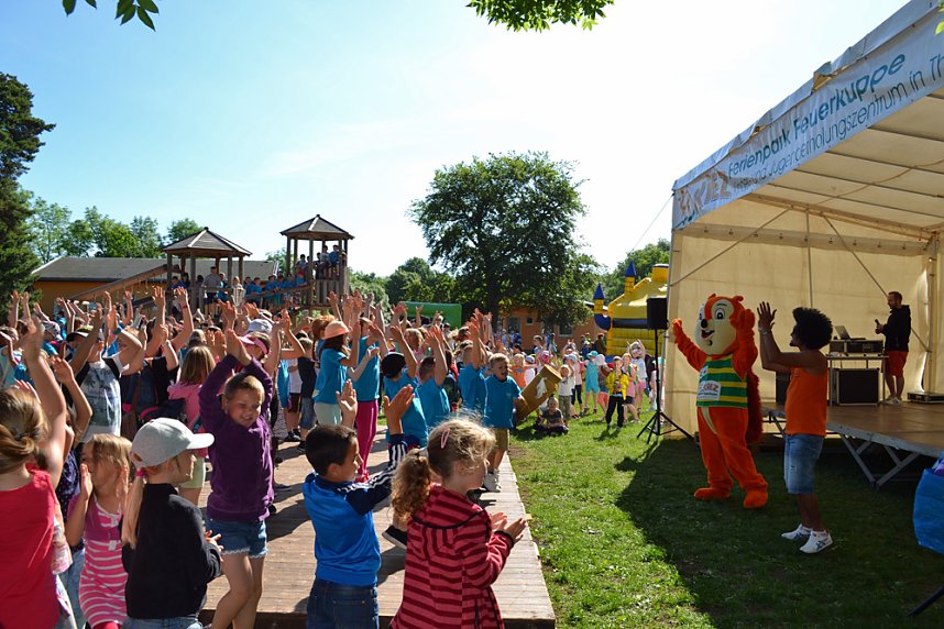 Gro&szlig;es  Kindertagsfest  im  Ferienpark Feuerkuppe
