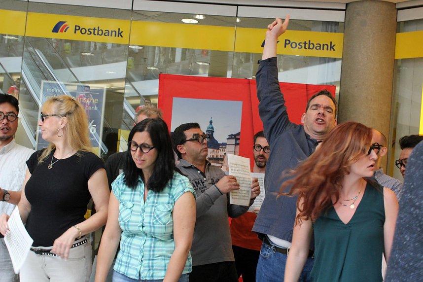 Mit Zimmermannsbleistift dirigiert