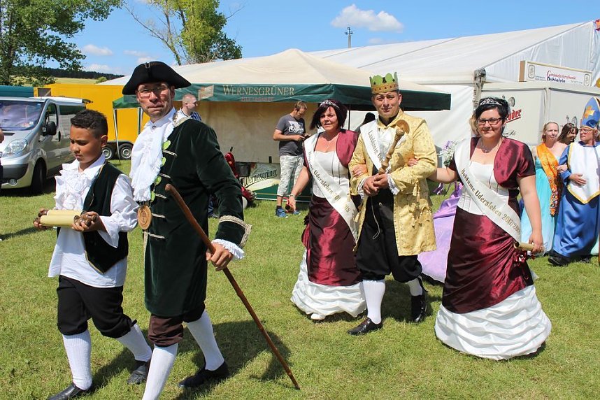 Geheimnis der Hofdamen gel&uuml;ftet
