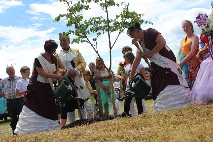 Geheimnis der Hofdamen gel&uuml;ftet