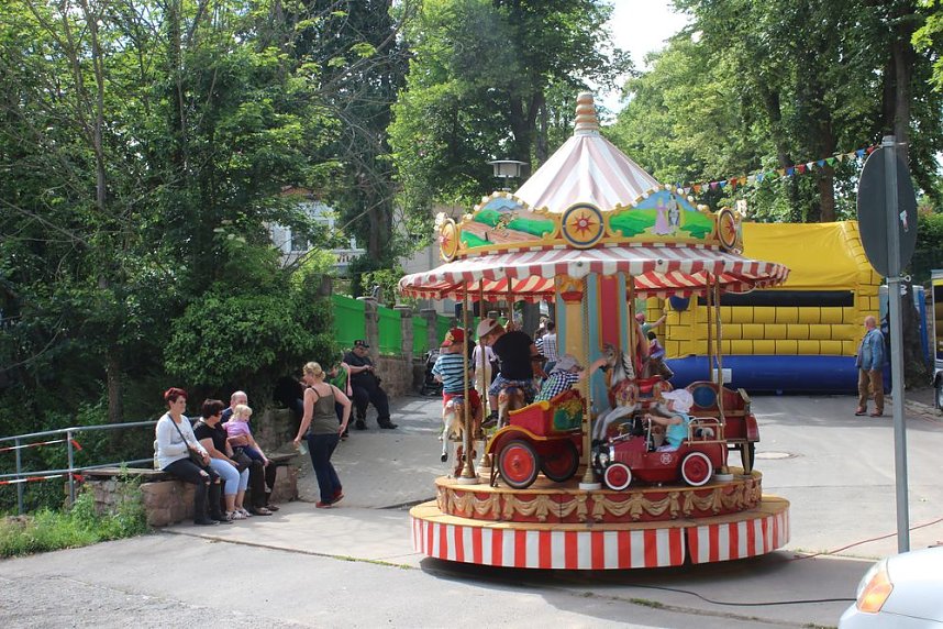 "Gro&szlig;e Schweinerei" vor der Kindervilla