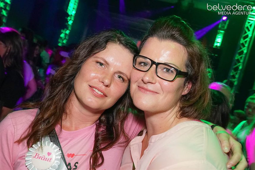 Party im Jugendclubhaus in Nordhausen - der Samstag