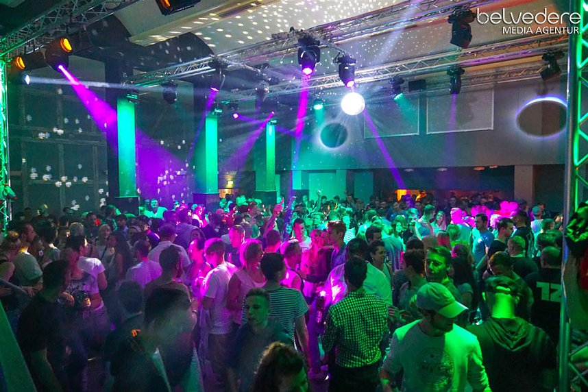 Party im Jugendclubhaus in Nordhausen - der Samstag